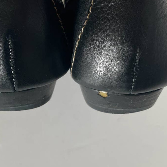 Coach Black Buckle Front Low Heel Karly Flats, Size 6 🗣 - Picture 4 of 5